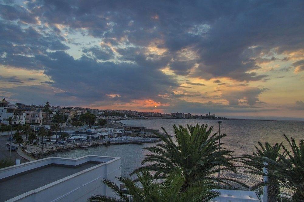 La Bella Trani - Suites And B&B エクステリア 写真