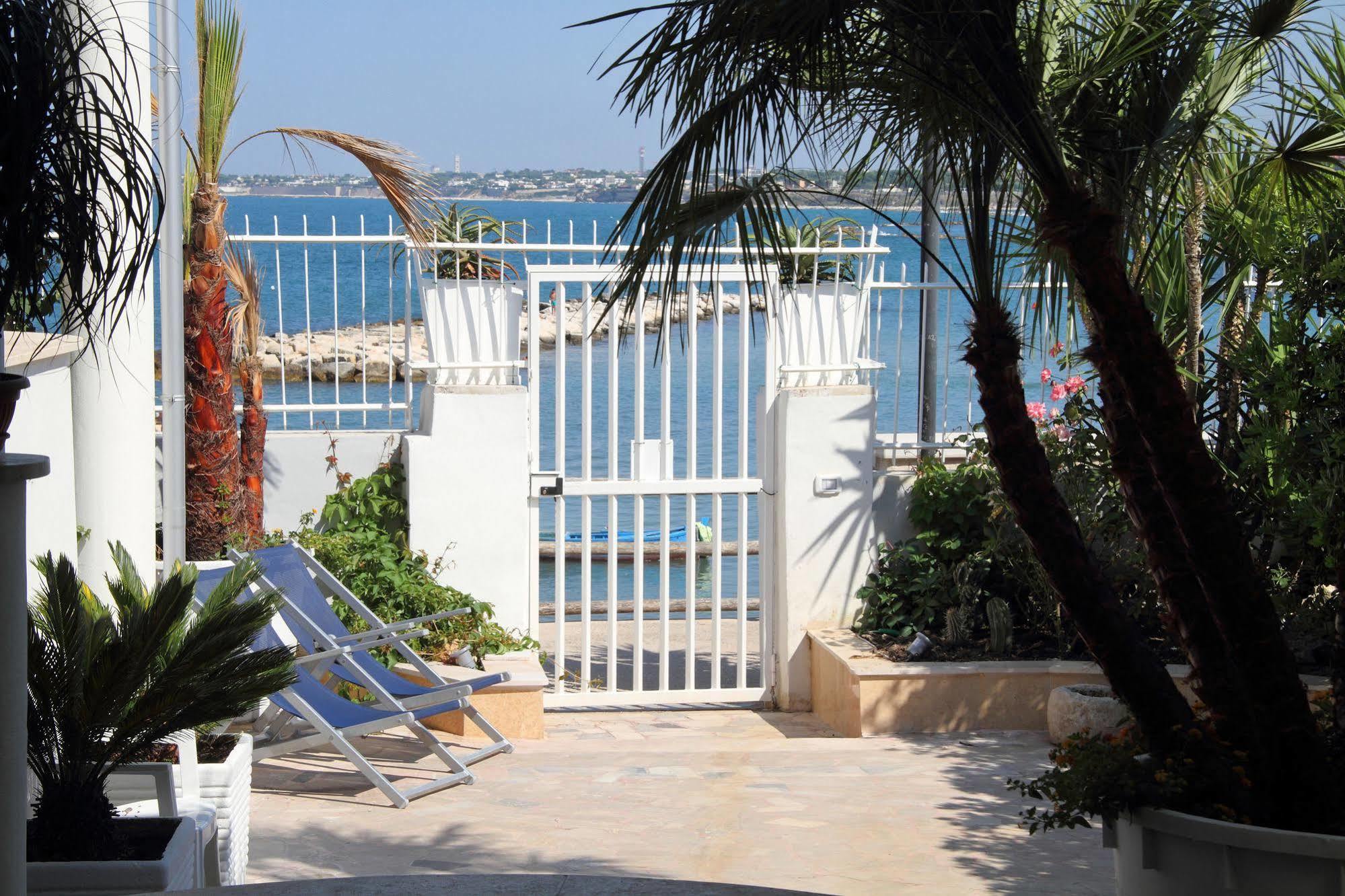 La Bella Trani - Suites And B&B エクステリア 写真