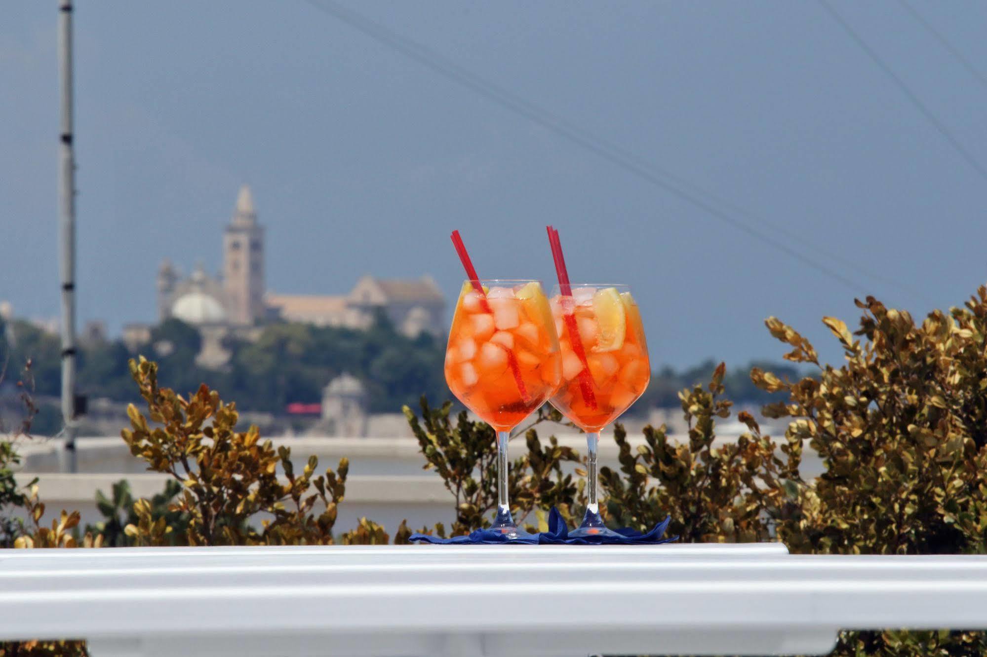 La Bella Trani - Suites And B&B エクステリア 写真