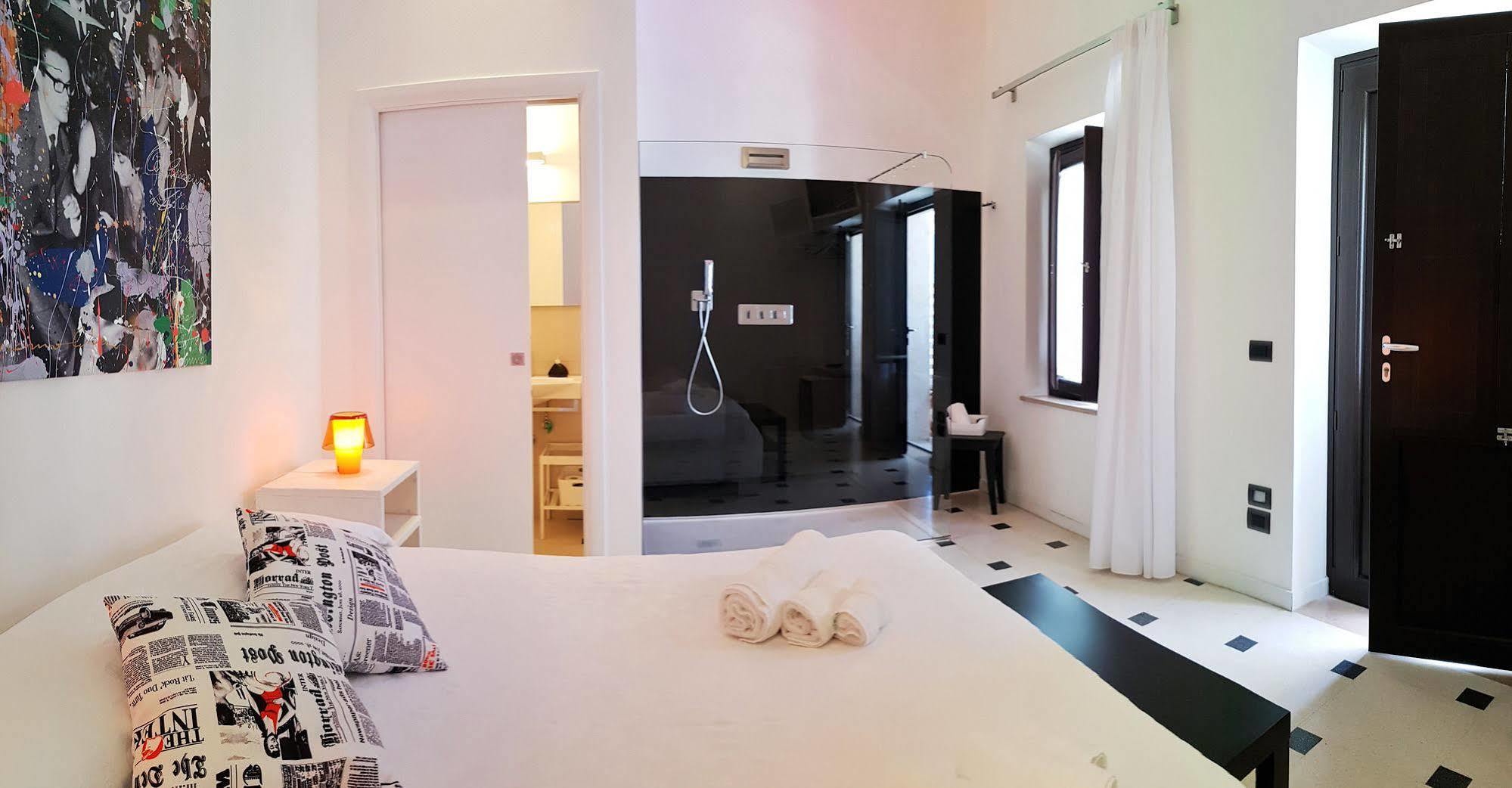 La Bella Trani - Suites And B&B エクステリア 写真